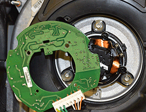 fr modena 32c.j08790.fan pcb.small.gif